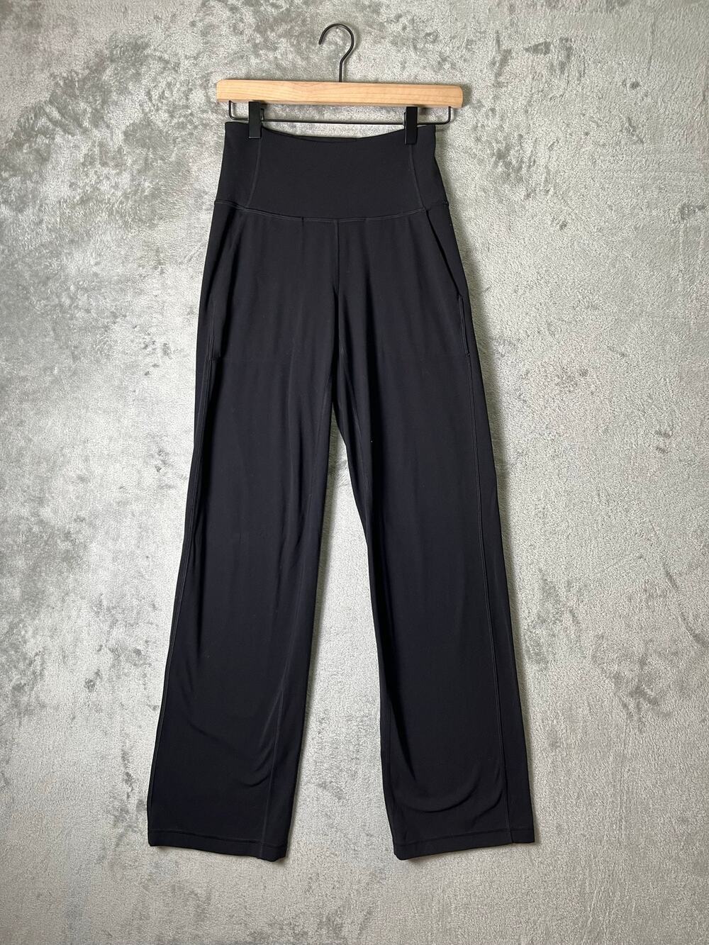 Lululemon Align High-Rise Wide-Leg Pant *Regular Black Athleisure Size 4